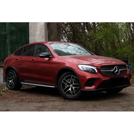 Set pedane TUNING predellini laterali MERCEDES GLC X253 versioni SUV e Coupè 2015-2019 e 2019- con accessori di montaggio